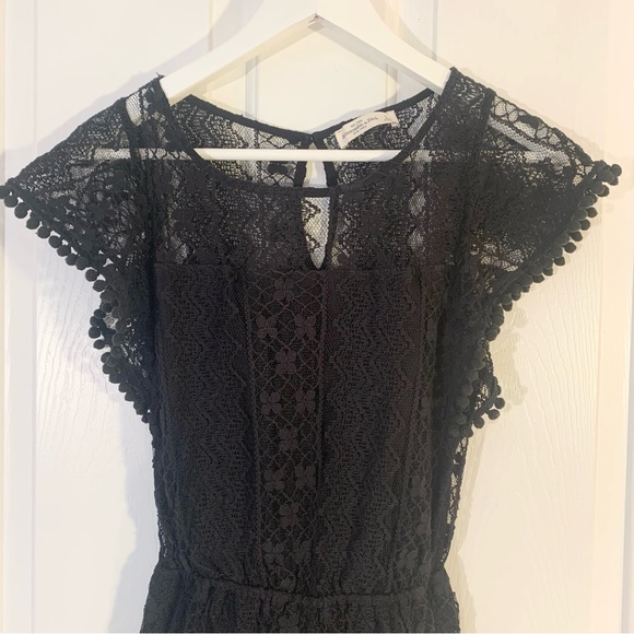 Abercrombie & Fitch Black Lace Romper Women's Size Small - Picture 2 of 10